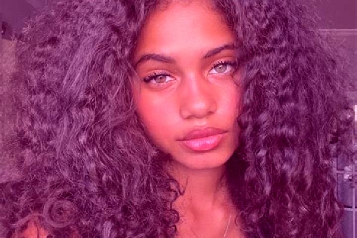 Sophia, 31, a auburn blue-eyed ebony companion based in Sandhurst. Offering Prostate Massage, Tantra, Dinner Date, Fetish, Duos. Available for incall and out...