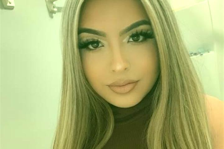 Sophia, 31, a blonde amber-eyed latina companion based in Veronella. Offering Tantra, Duos, Fetish, BDSM, Girlfriend Experience. Available for incall and out...