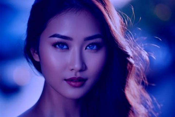 Sophia, 31, a brunette blue-eyed asian companion based in Taiqing. Offering Fetish, Massage, Striptease, Deep French Kissing. Available for incall and outcal...