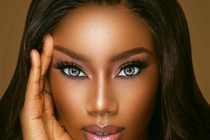 Sophia, 31, a chestnut blue-eyed ebony companion based in Janowiec Wielkopolski. Offering Party Girl, BDSM, Duos, Travel Companion, 69. Available for incall ...