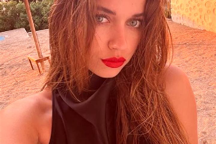 Sophia, 31 — Escort in Afra, Greece