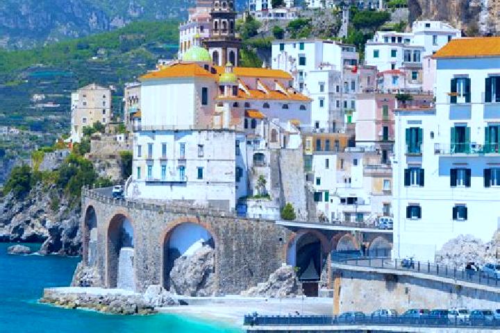 Sophia, 31 — Escort in Bastia, Italy