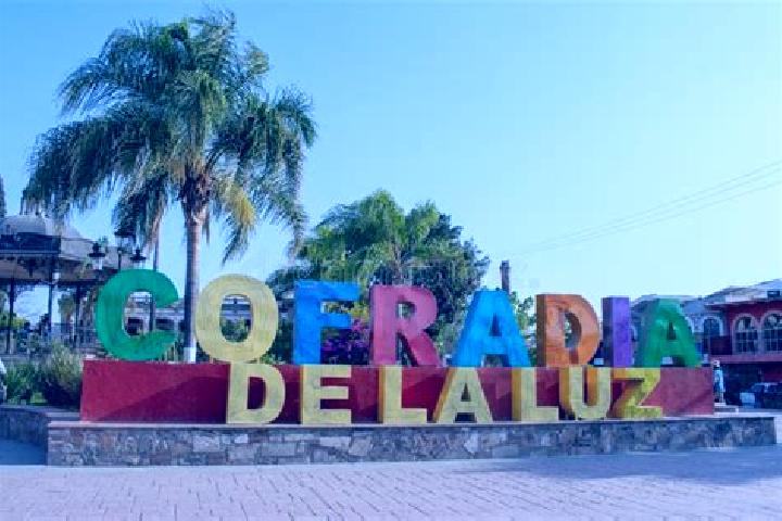Sophia, 31 — Escort in Cofradia de Morelos, Mexico