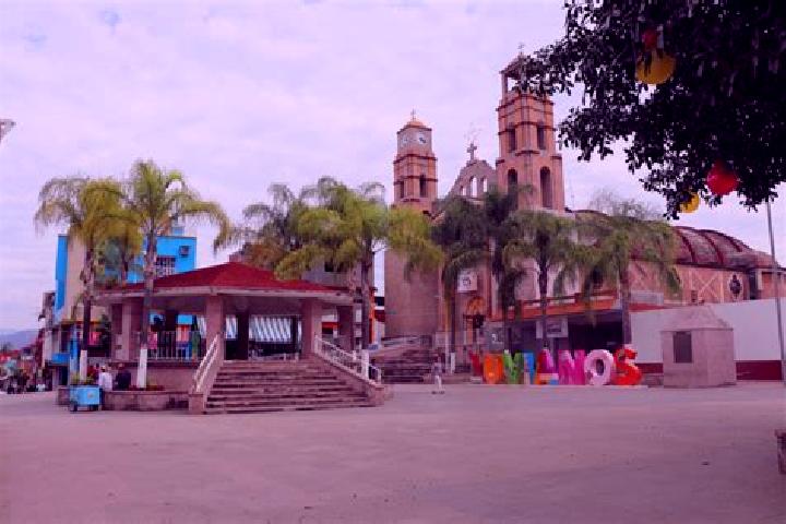 Sophia, 31 — Escort in Villa Luvianos, Mexico