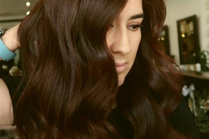 Sophia, 32, a auburn dark-eyed middle eastern companion based in Cengjia. Offering BDSM, Overnight, Massage, Couples. Available for incall and outcall, day a...