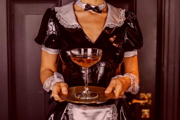 Sophia, 32, a black brown-eyed european companion based in Viktring. Offering OWO, Striptease, BDSM. Available for incall and outcall, day and evening dates.