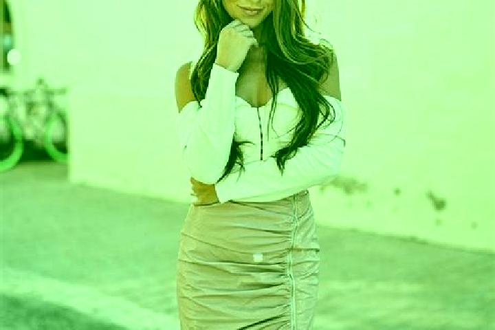 Sophia, 32, a brunette amber-eyed latina companion based in Peukanbada. Offering Deep French Kissing. Available for incall and outcall, overnight bookings av...