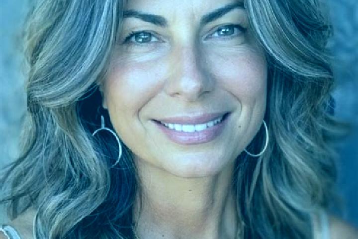Sophia, 32, a brunette grey-eyed latina companion based in Cerghid. Offering Dinner Date, Massage, Duos, Tantra. Available for incall and outcall, overnight ...