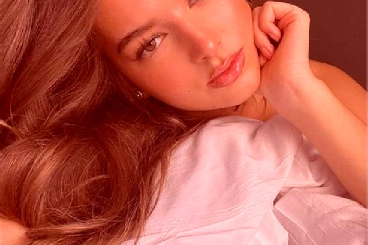 Sophia, 32, a brunette hazel-eyed latina companion based in Bage. Offering Overnight, Deep French Kissing, Travel Companion, A-Level. Available for incall an...