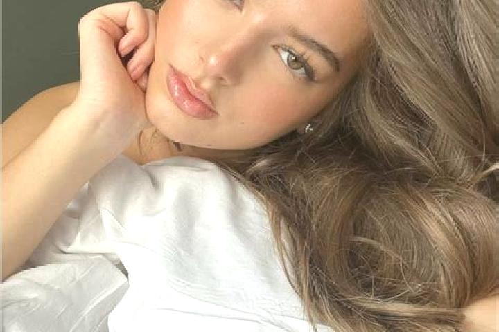 Sophia, 32, a chestnut brown-eyed latina companion based in Ribat Al Khayr. Offering Dinner Date, Duos, GFE, 69. Available for incall and outcall, day and ev...