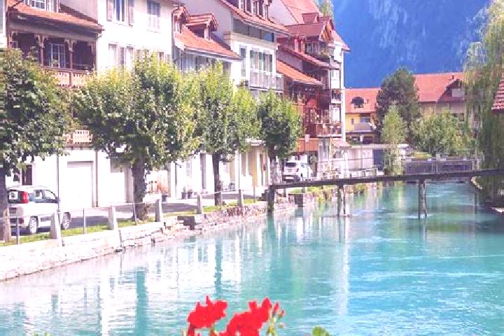 Sophia, 32 — Escort in Gachlingen, Switzerland