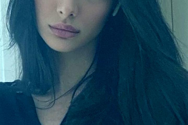 Sophia, 33, a black dark-eyed middle eastern companion based in Vallone. Offering GFE, Massage, Duos, Tantra. Available for incall and outcall, overnight boo...