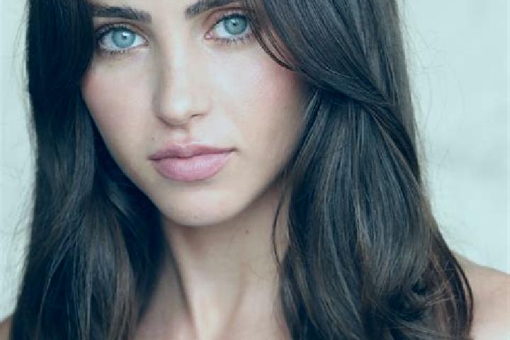 Sophia, 33, a brunette blue-eyed middle eastern companion based in Smithfield. Offering Striptease, A-Level, Duos, Massage. Available for incall and outcall,...
