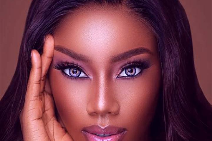 Sophia, 33, a chestnut blue-eyed ebony companion based in Krefeld. Offering Girlfriend Experience, OWO, Prostate Massage. Available for incall and outcall, d...