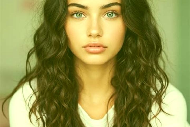 Sophia, 33, a dark blonde amber-eyed mediterranean companion based in Sidareja. Offering Girlfriend Experience, Dinner Date, GFE, Couples. Available for inca...