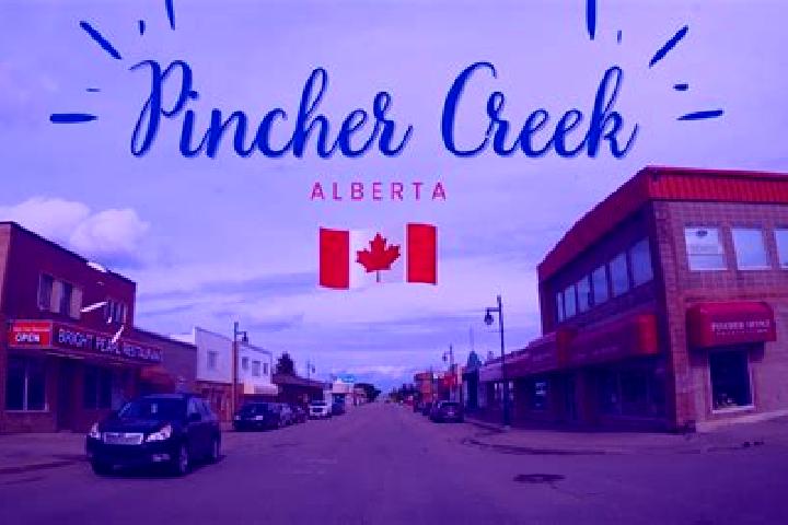 Sophia, 33 — Escort in Pincher Creek, Canada
