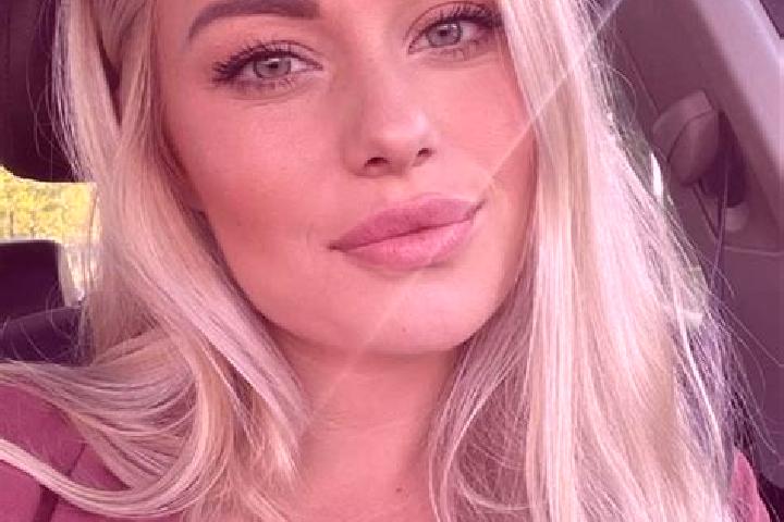Sophia, 34, a blonde hazel-eyed middle eastern companion based in Methwold. Offering Massage, BDSM, Prostate Massage, GFE. Available for incall and outcall, ...