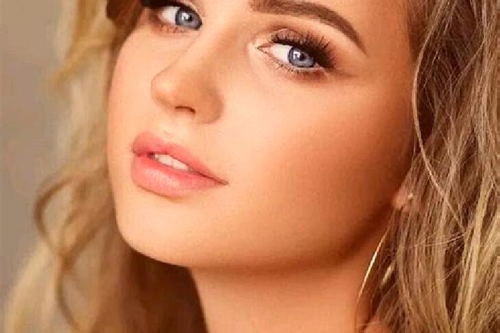 Sophia, 34, a dark blonde blue-eyed slavic companion based in Faleasao. Offering Girlfriend Experience, OWO, Tantra, BDSM, Duos. Available for incall and out...