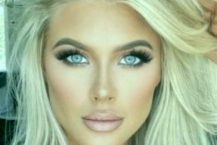 Sophia, 34, a platinum blonde blue-eyed ebony companion based in Bella Maria. Offering Domination, Travel Companion, Roleplay. Available for incall and outca...