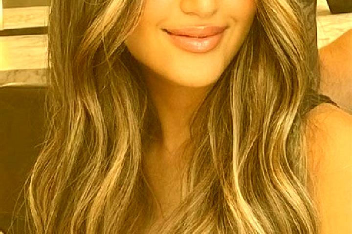 Sophia, 35, a dark blonde brown-eyed middle eastern companion based in Beishidian. Offering Domination, Roleplay, Dinner Date, Couples, Duos. Available for i...