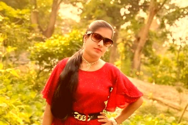 Sophia, 35 — Escort in Kakdwip, India