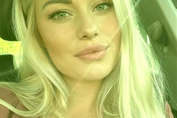 Sophia, 36, a blonde hazel-eyed mixed companion based in Jinyuan. Offering BDSM, Striptease, Travel Companion, Duos. Available for incall and outcall, overni...