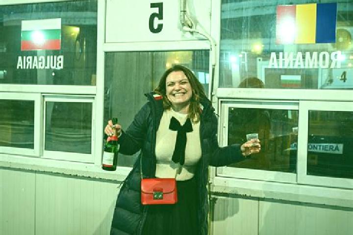Sophia, 36 — Escort in Dumitreni, Romania
