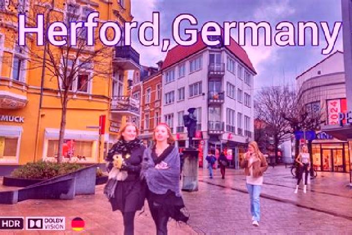 Sophia, 36 — Escort in Herford, Germany