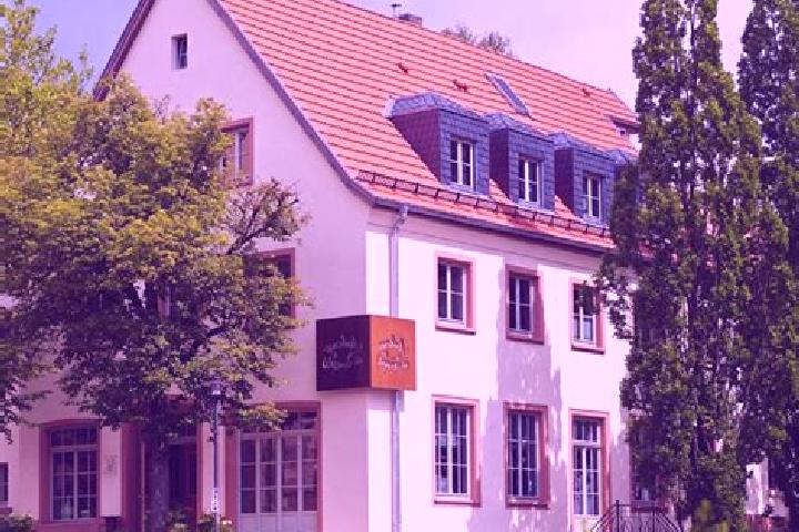 Sophia, 36 — Escort in Kreuzwertheim, Germany