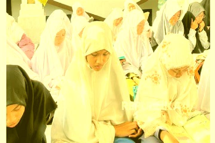 Sophia, 36 — Escort in Pesantren, Indonesia