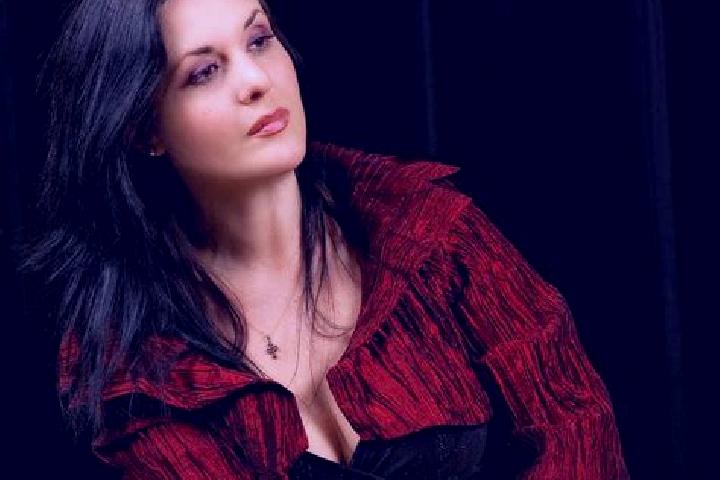 Sophia, 36 — Escort in Stirbat, Romania