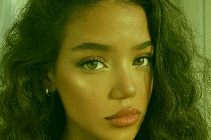 Sophia, 37, a black brown-eyed mixed companion based in Simingshan. Offering Party Girl, Girlfriend Experience, Dinner Date. Available for incall and outcall...
