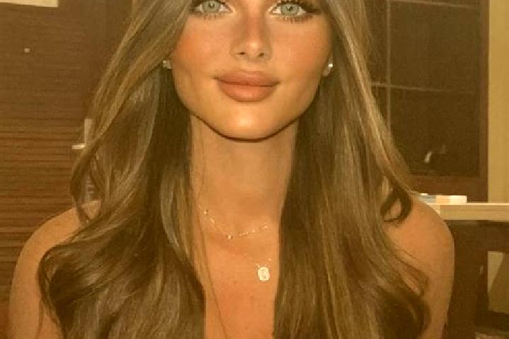 Sophia, 37, a brunette dark-eyed caucasian companion based in Olpe. Offering Erotic Massage, Fetish, A-Level. Available for incall and outcall, day and eveni...