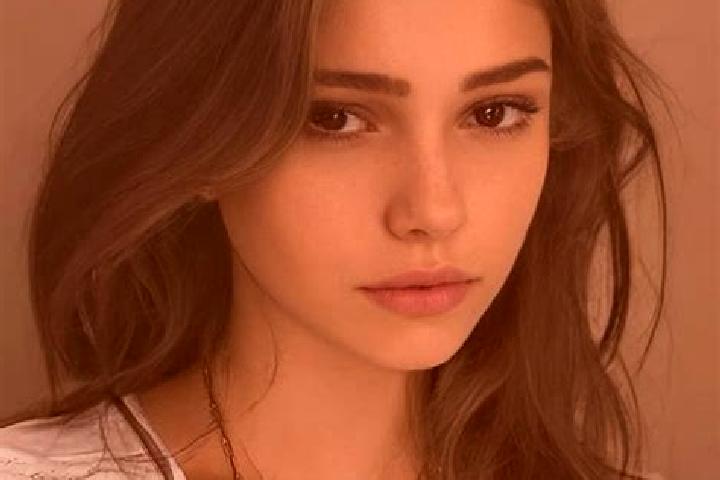 Sophia, 37, a chestnut grey-eyed slavic companion based in Hundsangen. Offering Domination, Overnight, Roleplay, CIM. Available for incall and outcall, overn...