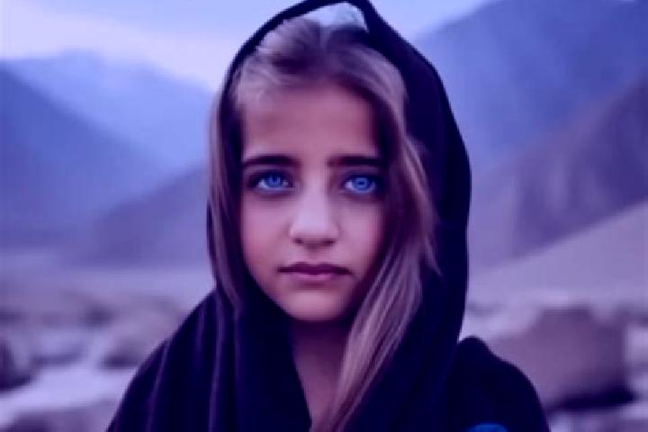 Sophia, 37, a red blue-eyed middle eastern companion based in Stubben. Offering Travel Companion, 69, Massage, Tantra. Available for incall and outcall, day ...