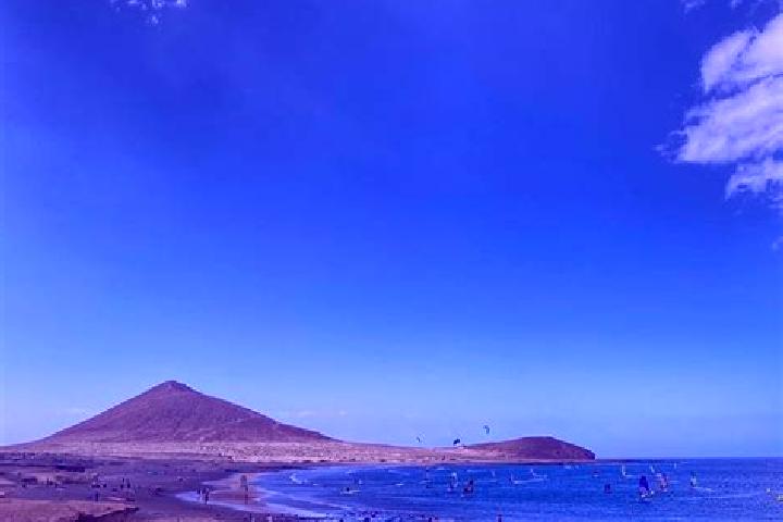 Sophia, 37, a red dark-eyed european companion based in Nong Cong. Offering GFE, Roleplay, Party Girl, A-Level, Domination. Available for incall and outcall,...