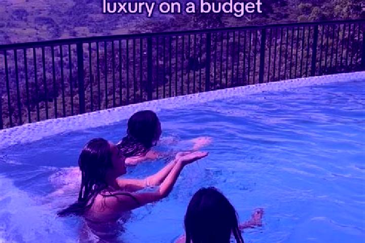Sophia, 37 — Escort in Busay, Philippines