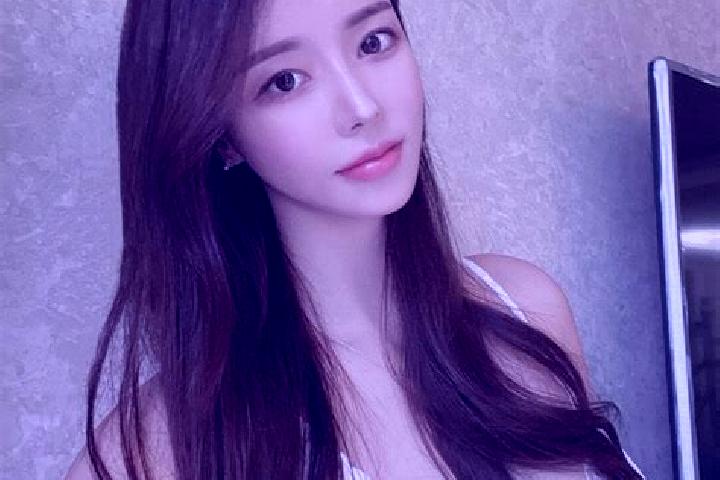 Sophia, 37 — Escort in Chengtou, China
