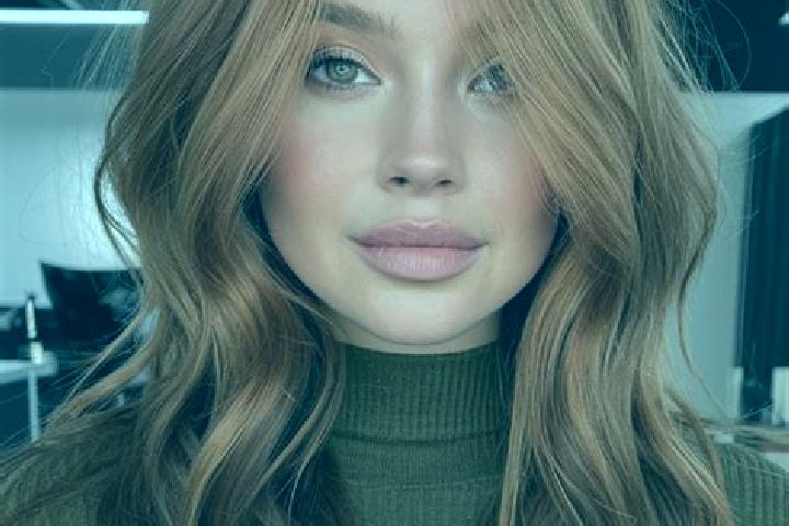 Sophia, 38, a auburn hazel-eyed slavic companion based in Alytus. Offering Roleplay, Party Girl, Duos, Striptease, Domination. Available for incall and outca...