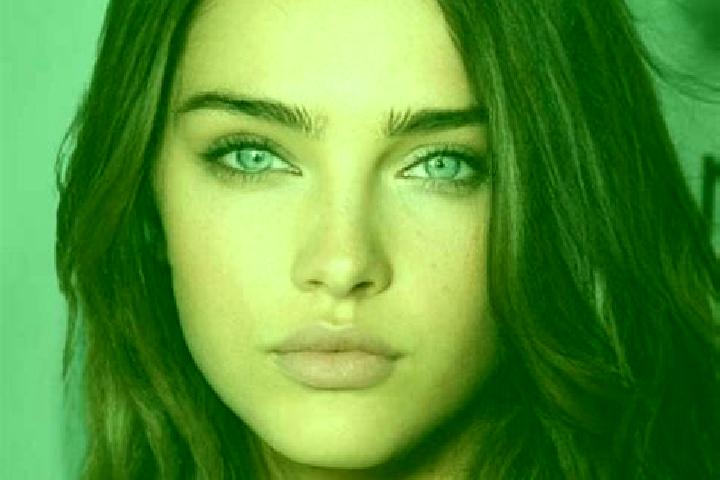 Sophia, 38, a brunette blue-eyed ebony companion based in Sao Benedito. Offering CIM, 69, Party Girl. Available for incall and outcall, day and evening dates.