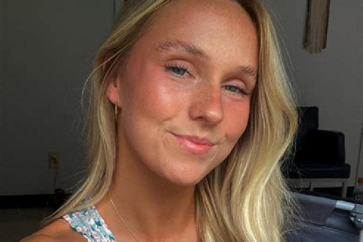 Sophia, 38 — Escort in Catlettsburg, United States
