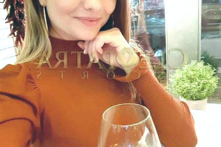 Sophia, 39, a auburn grey-eyed european companion based in Kuhmalahden Kirkonkyla. Offering Erotic Massage, OWO, Dinner Date, A-Level. Available for incall a...