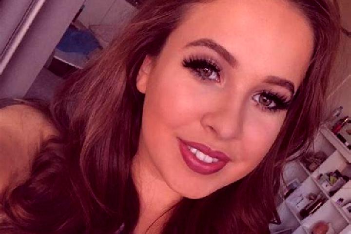 Sophia, 39, a brunette blue-eyed mixed companion based in Grecia. Offering GFE, Overnight, Erotic Massage. Available for incall and outcall, day and evening ...
