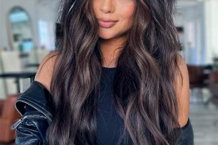 Sophia, 39, a brunette dark-eyed slavic companion based in Mawu. Offering Couples, 69, Prostate Massage, Striptease. Available for incall and outcall, day an...