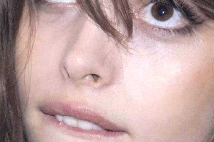 Sophia, 39, a chestnut dark-eyed caucasian companion based in Chaam. Offering Travel Companion, CIM, Deep French Kissing, Prostate Massage, Dinner Date. Avai...
