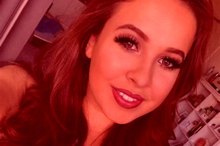 Sophia, 39, a red brown-eyed latina companion based in Velcice. Offering Domination, OWO, GFE, Deep French Kissing. Available for incall and outcall, day and...