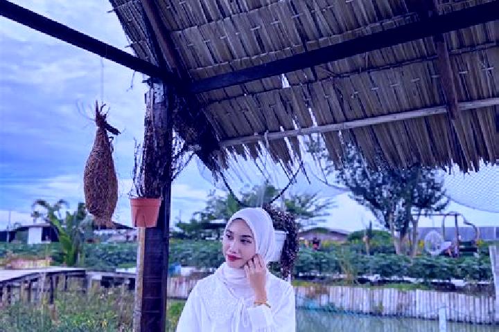 Sophia, 39 — Escort in Bagan Datoh, Malaysia