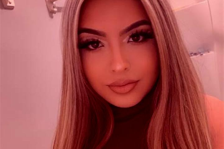 Stella, 20, a blonde amber-eyed latina companion based in Pingluo. Offering 69, Duos, CIM, Girlfriend Experience. Available for incall and outcall, overnight...