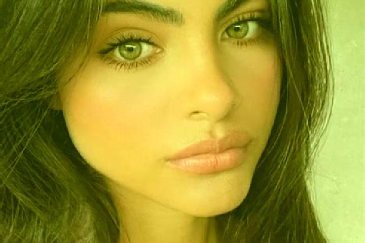 Stella, 20, a blonde dark-eyed indian companion based in Muthill. Offering Dinner Date, A-Level, Massage, Deep French Kissing. Available for incall and outca...