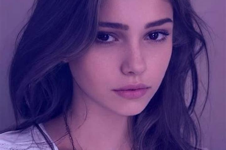 Stella, 20, a chestnut dark-eyed slavic companion based in Caiave. Offering Fetish, Overnight, CIM. Available for incall and outcall, overnight bookings avai...